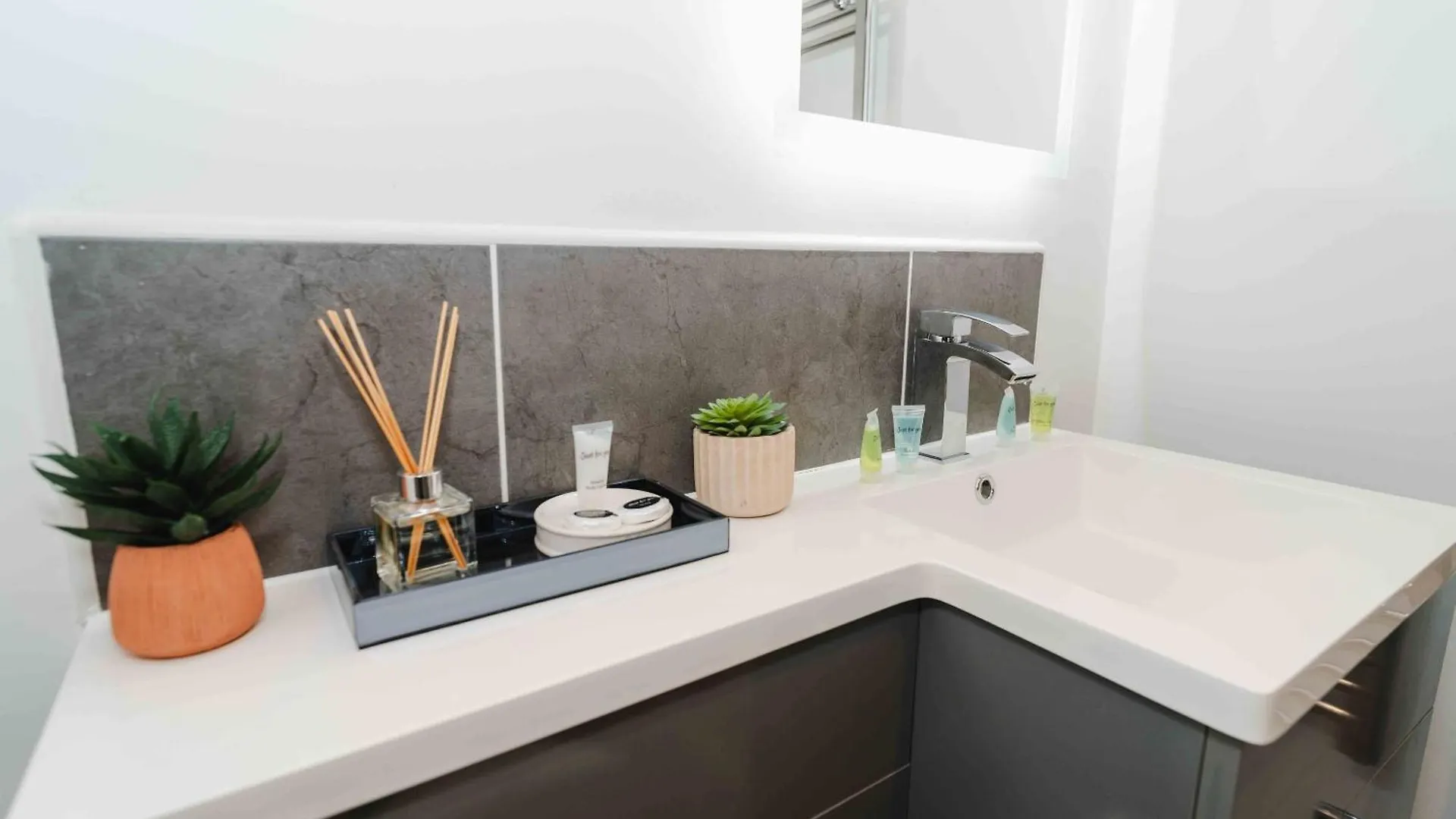 كينغستون أبون هول George House Modern Apartments By Vichy 0*, كينغستون أبون هول المملكة المتحدة